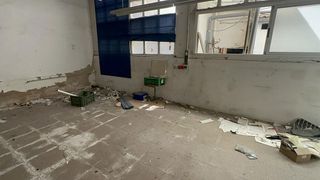 Edificio en venta en Elda