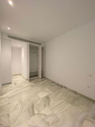 Piso en alquiler en La Buhaira en Sevilla