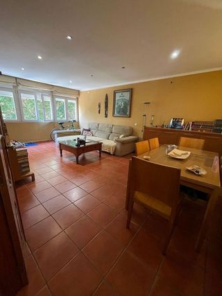 Piso en venta en Girón - Las Delicias - Tabacalera en Málaga