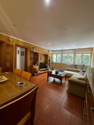 Piso en venta en Girón - Las Delicias - Tabacalera en Málaga