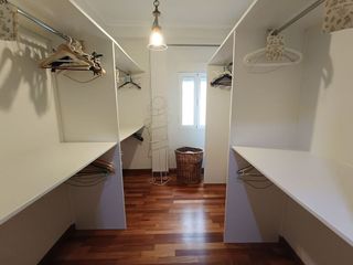 Piso en alquiler en Los Remedios en Sevilla