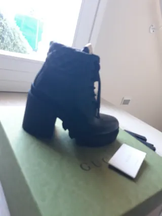 Stivaletti Gucci Pelle  GG