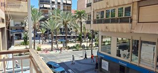 Piso en venta en Ensanche - Diputación en Alicante