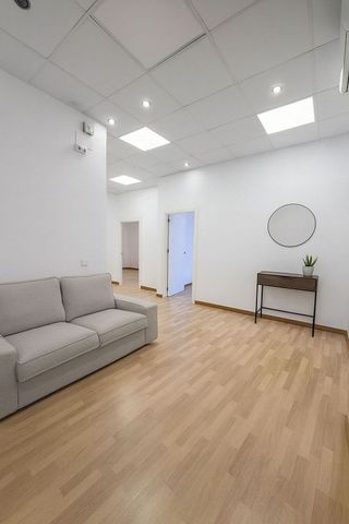 Local comercial en venta en Gràcia en Sabadell