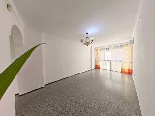 Piso en venta en La Luz - El Torcal en Málaga