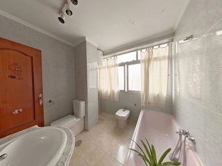 Piso en venta en La Luz - El Torcal en Málaga