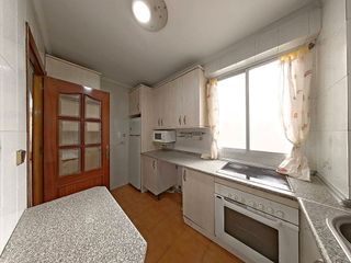 Piso en venta en La Luz - El Torcal en Málaga