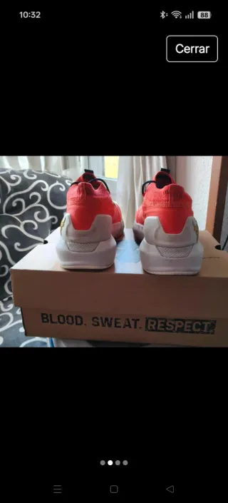 Zapatillas Under Armour Entrenamiento Rojas Dorada