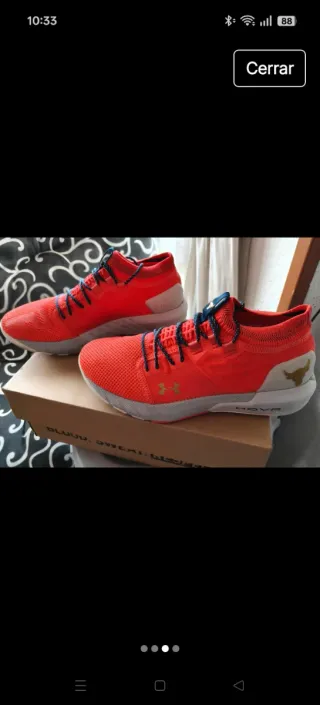 Zapatillas Under Armour Entrenamiento Rojas Dorada