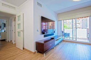 Piso en venta en Palacio de Congresos - Urbadiez - Entrepuentes en Sevilla