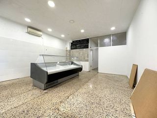 Local comercial en alquiler en Els Molins en Mataró