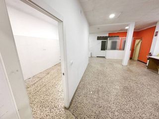 Local comercial en alquiler en Els Molins en Mataró