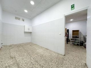 Local comercial en alquiler en Els Molins en Mataró