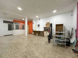 Local comercial en alquiler en Els Molins en Mataró