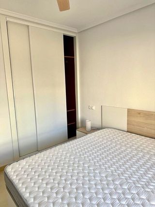 Piso en alquiler en Centro en Torrevieja