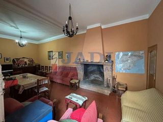 Chalet en venta en Valdepeñas