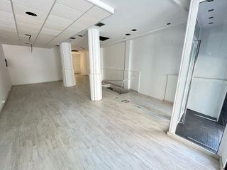 Local comercial en alquiler en Barrio Alto - San Félix - Oliveros - Altamira en Almería