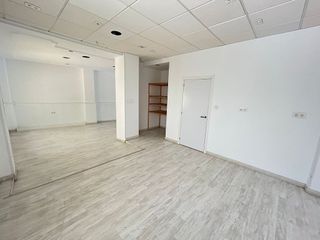 Local comercial en alquiler en Barrio Alto - San Félix - Oliveros - Altamira en Almería