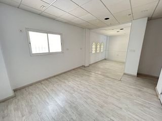 Local comercial en alquiler en Barrio Alto - San Félix - Oliveros - Altamira en Almería