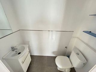 Local comercial en alquiler en Barrio Alto - San Félix - Oliveros - Altamira en Almería