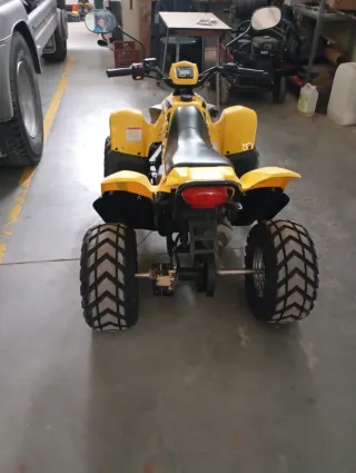 Quad Metrakit Quark 50 Amarillo