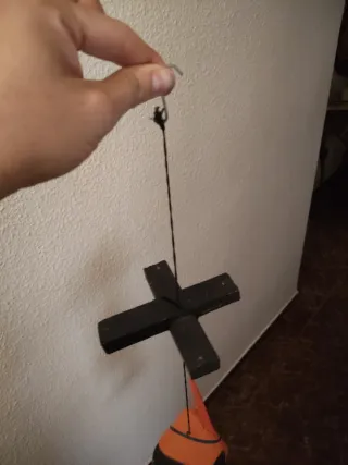 Juguete antiguo Muñeco de madera antiguo tipo Pino