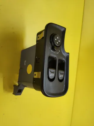 BOTONERA ELEVALUNAS ELECTRICOS ALFA 147