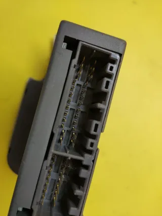 BOTONERA ELEVALUNAS ELECTRICOS ALFA 147