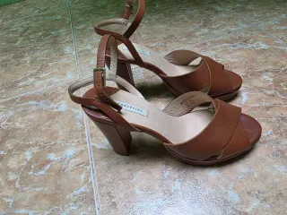 Sandalias Tacón Cortefiel Marrón Talla 40