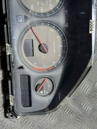 Cuadro Instrumentos Volvo V70 II 2001