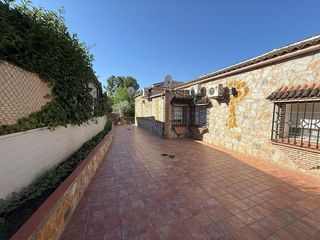 Chalet en venta en Écija
