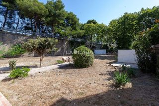 Chalet en venta en Baixador en Castelldefels