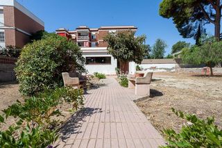 Chalet en venta en Baixador en Castelldefels