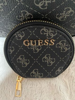 Bolso Negro y Dorado