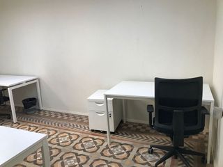 Oficina en alquiler en El Gòtic en Barcelona