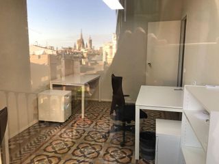 Oficina en alquiler en El Gòtic en Barcelona