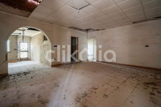 Chalet en venta en Villena