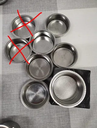 Cafetera Delonghi Dedica + Accesorios