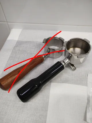 Cafetera Delonghi Dedica + Accesorios