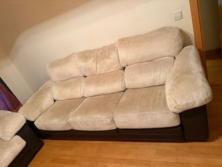 Lote 2 sofás 2 y 3 plazas tela beige/marrón