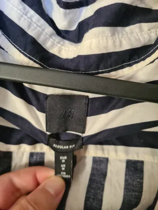 Camisa Rayas Blancas y Negras Manga Corta