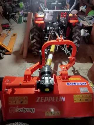 Desbrozadora/Trituradora Multifuncional Desplazabl