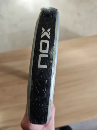 Pala de pádel NOX AT10 Genius