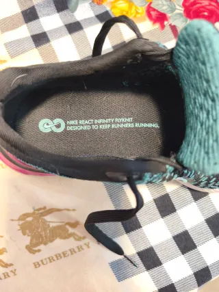 Nike React Infinity Flyknit Premium Running