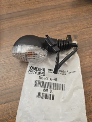 Intermitente Yamaha MT 660 Tras. Izq/Delan. Der