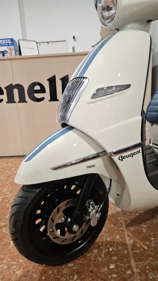 Peugeot Django 125cc ABS