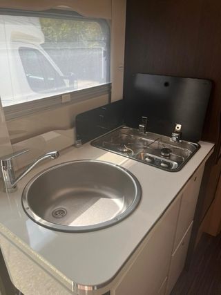 Autocaravana Perfilada FORSTER T 699 EB 4 Plazas (