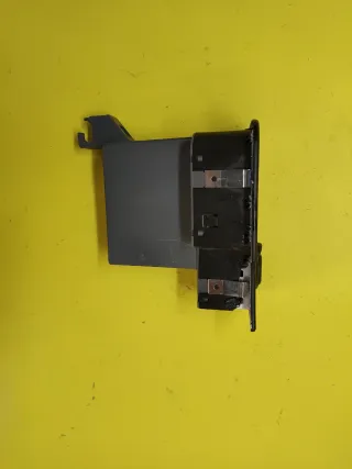 BOTONERA ELEVALUNAS ELECTRICOS ALFA 147