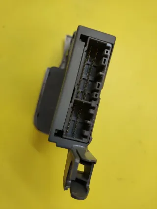 BOTONERA ELEVALUNAS ELECTRICOS ALFA 147