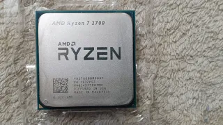 Procesador AMD Ryzen 7 2700 con ventilador